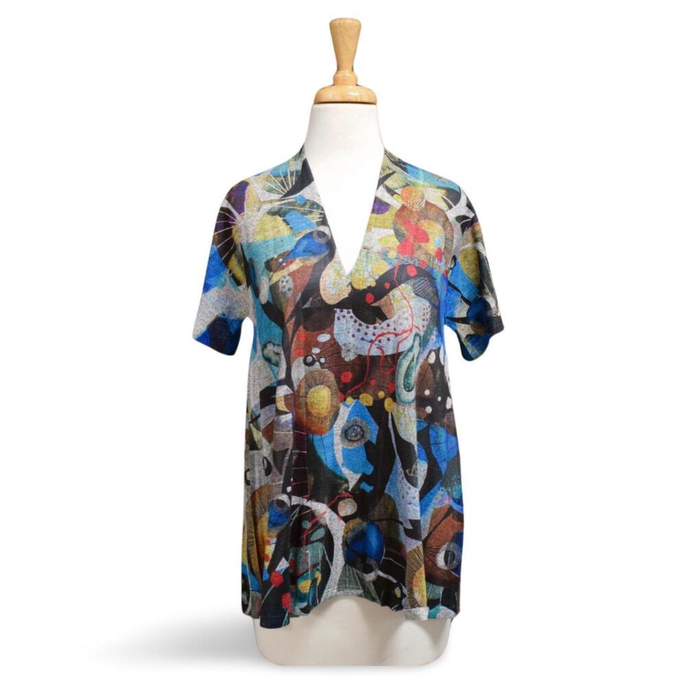 NEW INOAH women's sea flowers top in blue